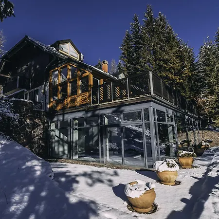 Hotel Garni Triglav 3*